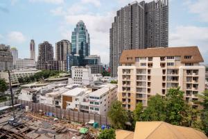 Общий вид на город Бангкок или вид на город из апартаментов/квартиры