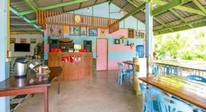 Εστιατόριο ή άλλο μέρος για φαγητό στο OYO 1080 Kanyapa Resort Kaeng Krachan