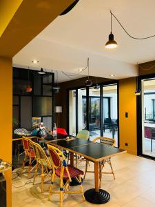 Et opholdsområde på Villa Balazuc + 8 billeder