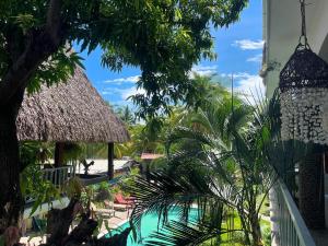 Vườn quanh Lokoo Resort