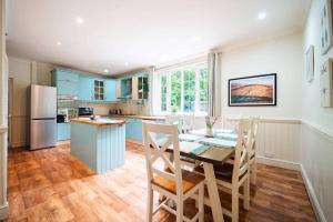 Køkken eller tekøkken på Cartref