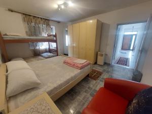 Ένα ή περισσότερα κρεβάτια σε δωμάτιο στο Friendship Dorms Hostel