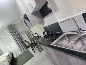 Køkken eller tekøkken på The Edith Serenity