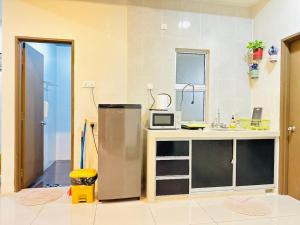Nhà bếp/bếp nhỏ tại Apartment Penthouse Golden Hill +3 ảnh