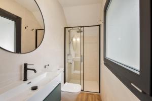 Koupelna v ubytování Finca Los Tilos Moya + 37 fotografií