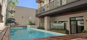 Bazén v ubytování Lima alojamiento en Salta para 2 nebo v jeho okolí