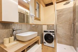 Ένα μπάνιο στο Godioz Suites - Aosta Valley +69 φωτογραφίες