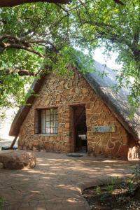 Το κτήριο όπου στεγάζεται  το καταφύγιο +23 φωτογραφίες