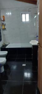 Phòng tắm tại La Iluminada