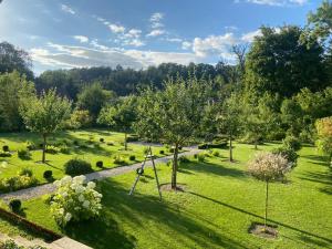 Zahrada ubytování Domaine hotel de France