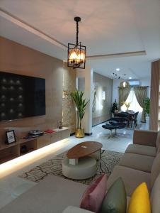 Χώρος καθιστικού στο Signature Apartments