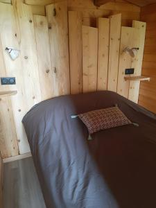 Postel nebo postele na pokoji v ubytování Gìte À La Ferme - Chalet