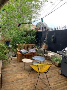 En have udenfor Townhouse with quiet garden + 17 billeder