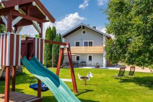 Herní místnost nebo prostor pro děti v ubytování Ferienhaus Waldherr - Fewo 2 Pers + 2 fotografie