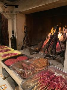 Φαγητό σε αυτό το διαμέρισμα ή κάπου εκεί κοντά