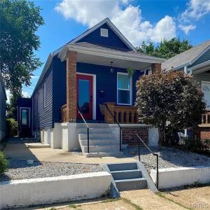 Budova, kde se prázdninový dům nachází