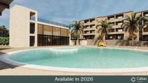 una gran piscina frente a un edificio en Aparthotel Aquasol, en Palmanova