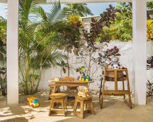 Zahrada ubytování El Encuentro Surf Lodge + 37 fotografií