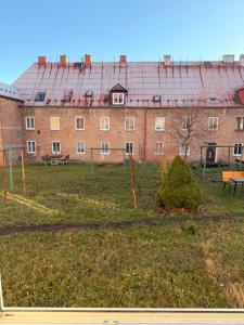 O grădină în afara Apartmány Loučky