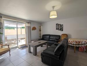 Un lugar para sentarse en Suite familiale, L'Etoile de la Fontchevrière