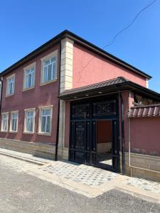 Fotografie z fotogalerie ubytování Anar's Villa v destinaci Alekseyevka