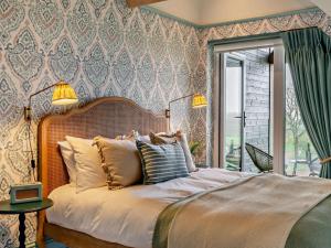 Postel nebo postele na pokoji v ubytování 1 Bed in Alton oc-95762