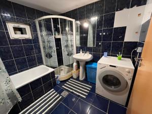 Ένα μπάνιο στο Casă particulara +2 φωτογραφίες