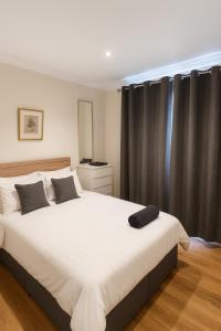 Postel nebo postele na pokoji v ubytování 3 Bed Apartment Temple Bar, Dublin City Center