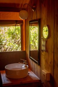 O baie la Retreat & Glamping Terre di Sacra in Toscana +98 fotografii