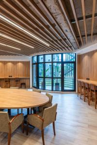 Οι επιχειρηματικές εγκαταστάσεις ή/και οι αίθουσες συνεδριάσεων στο Araucarias Apartamentos