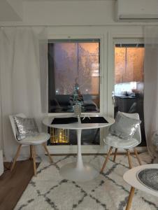 Χώρος καθιστικού στο Jaakonkatu City Center home