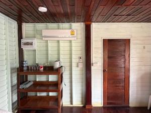 Køkken eller tekøkken på Chansea Resort Chanthaburi Thailand