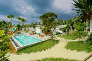 Swimmingpoolen hos eller tæt på Rock & Lune Boutique Villas