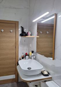 Et badeværelse på Chalet antiguo reformado + 21 billeder