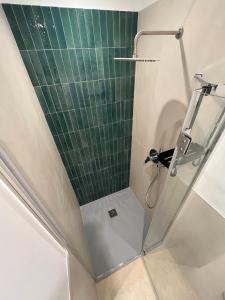 Et badeværelse på Capitan Nicki + 22 billeder