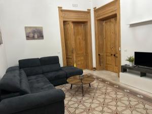 Μια τηλεόραση ή/και κέντρο ψυχαγωγίας στο Maison Dominique