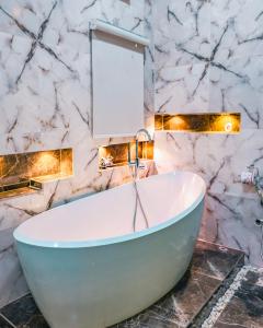 Koupelna v ubytování Walton Park