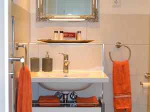 Ένα μπάνιο στο Fewo Auszeit zum Anspel +19 φωτογραφίες