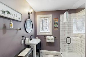 Koupelna v ubytování River Haven + 16 fotografií