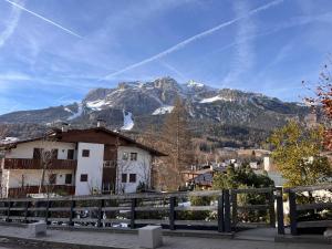 En generel udsigt til bjerge eller udsigt til bjerge taget fra lejligheden