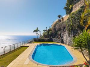 Hồ bơi trong/gần Peace Haven II