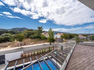 En generel udsigt til bjerge eller udsigt til bjerge taget fra villaen