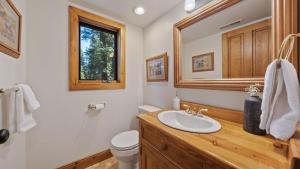 O baie la Ellis Peak by AvantStay Beautiful McKinney Cabin w Filtered Lake Views