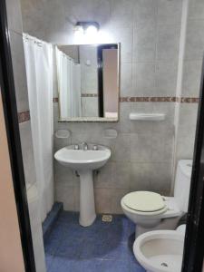 Et badeværelse på Hostel IL POINT