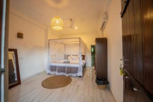 Postel nebo postele na pokoji v ubytování Salty Sand Hostel