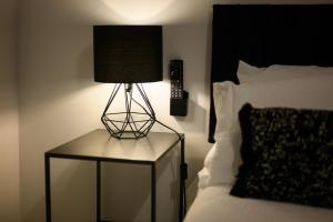 Giường trong phòng chung tại Stowe Hideout +30 ảnh