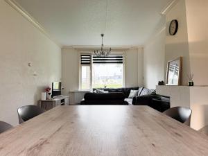 Et opholdsområde på Business Accommodation in Dordrecht for Expats + 12 billeder