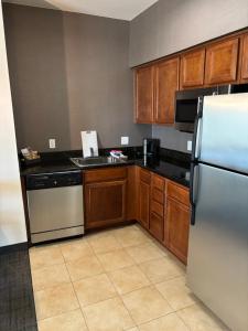 Kuchyň nebo kuchyňský kout v ubytování Residence Inn By Marriott