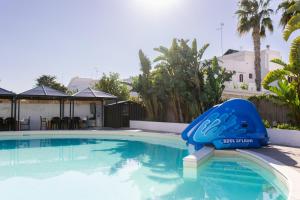 Bazén v ubytování Villa Morella Pool & Sea - Appartamento Moderno nebo v jeho okolí