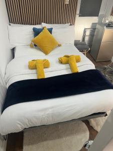 Кровать или кровати в номере Kaira's Nook +14 фотографий